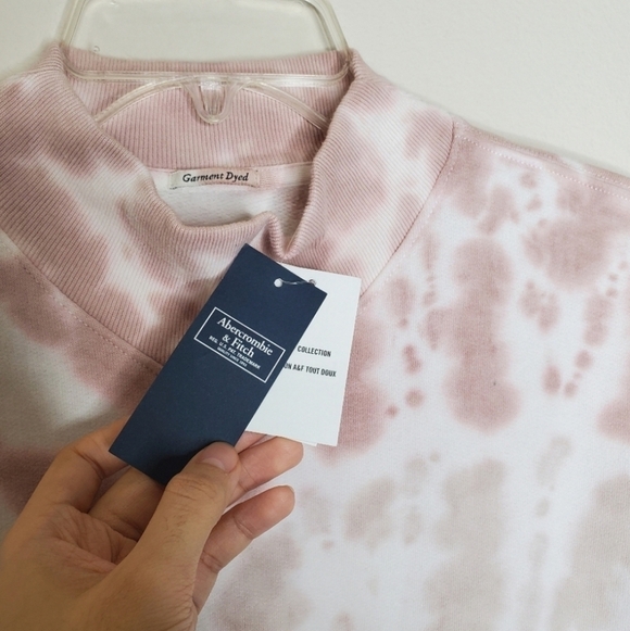 A&F Pink & White Tie Dye Print Mock Neck Turtleneck Balloon Sleeve Sweatshirt - Picture 7 of 9